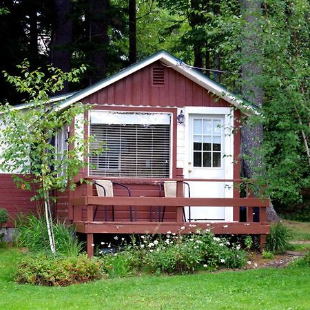 Edgewater Inn & Cottages Eagle River Chambre photo