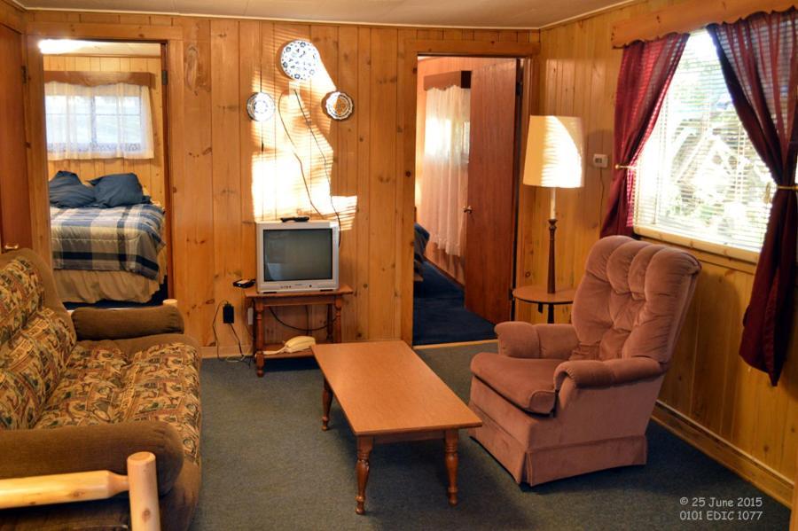 Edgewater Inn & Cottages Eagle River Chambre photo