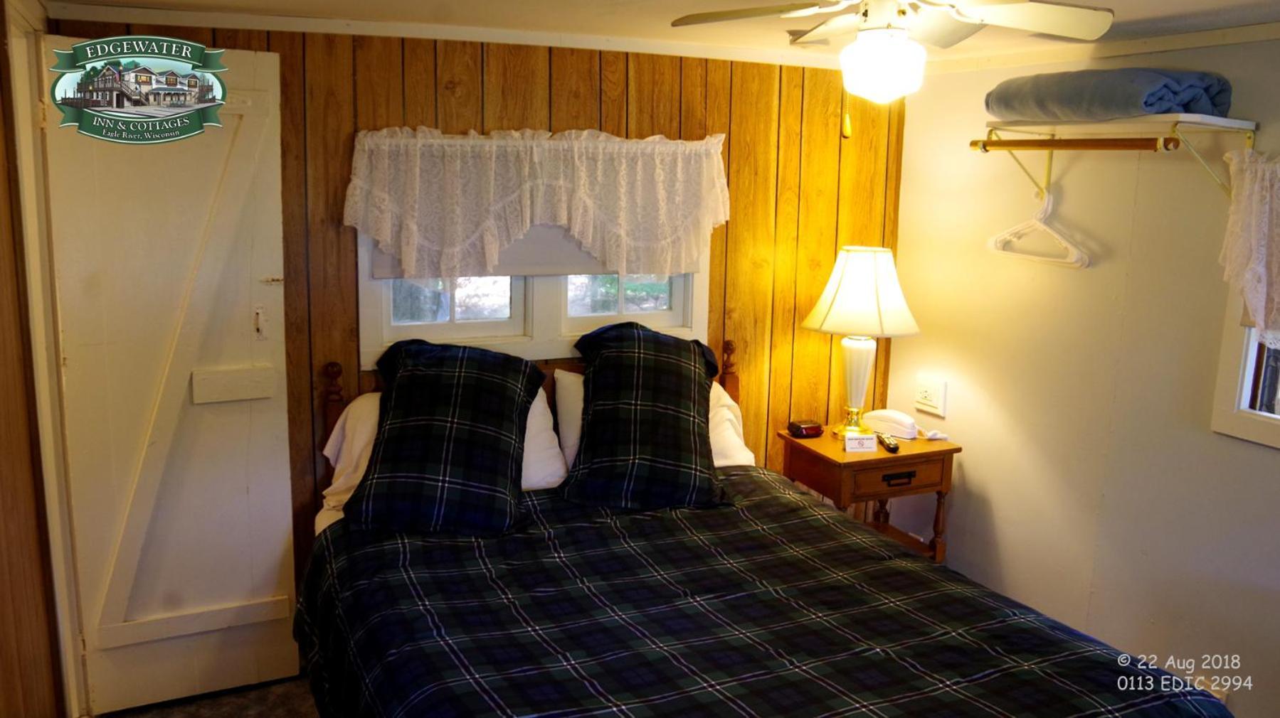 Edgewater Inn & Cottages Eagle River Chambre photo
