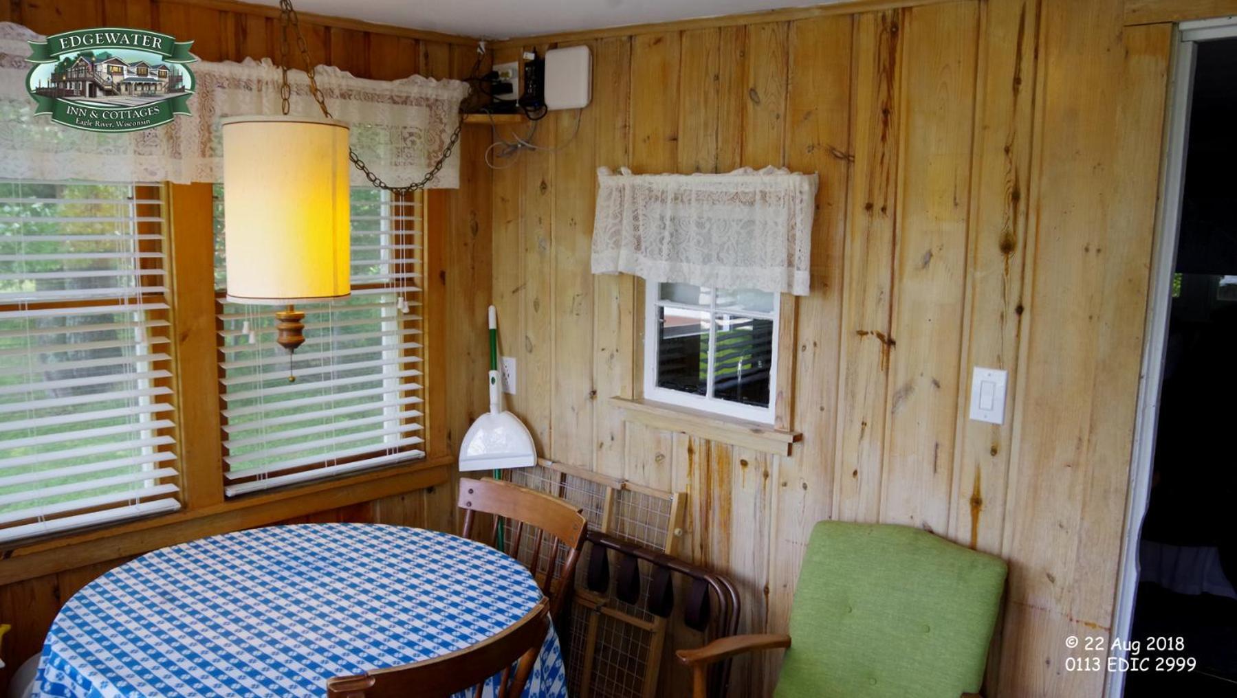 Edgewater Inn & Cottages Eagle River Chambre photo